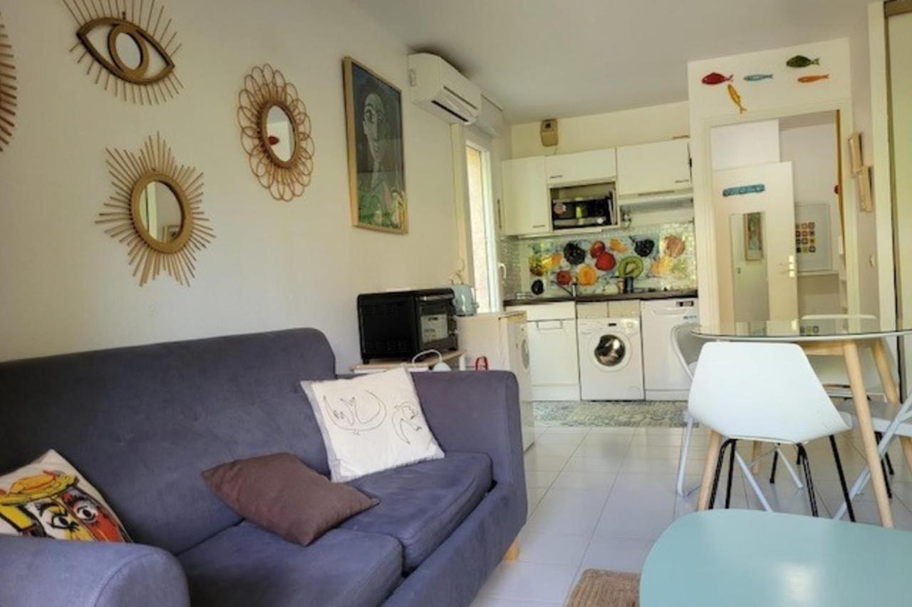 Nice Studio 30 M With Terrace And Pool アンティーブ エクステリア 写真